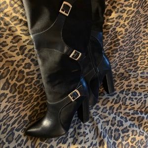 Beautiful Black & Gold trim Leather Boots